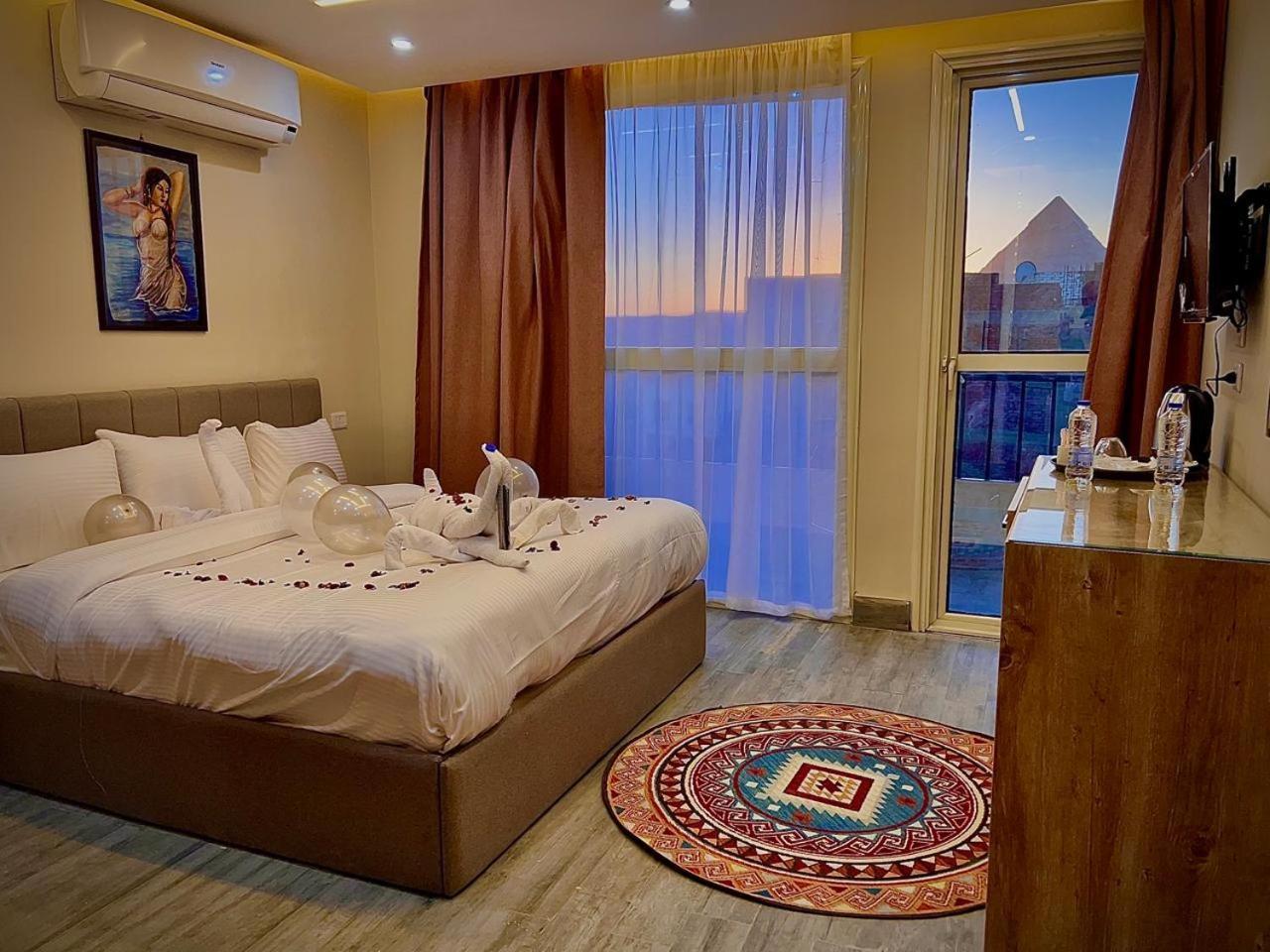 Pyramids Hotel Kafrat al Jabal Exterior foto