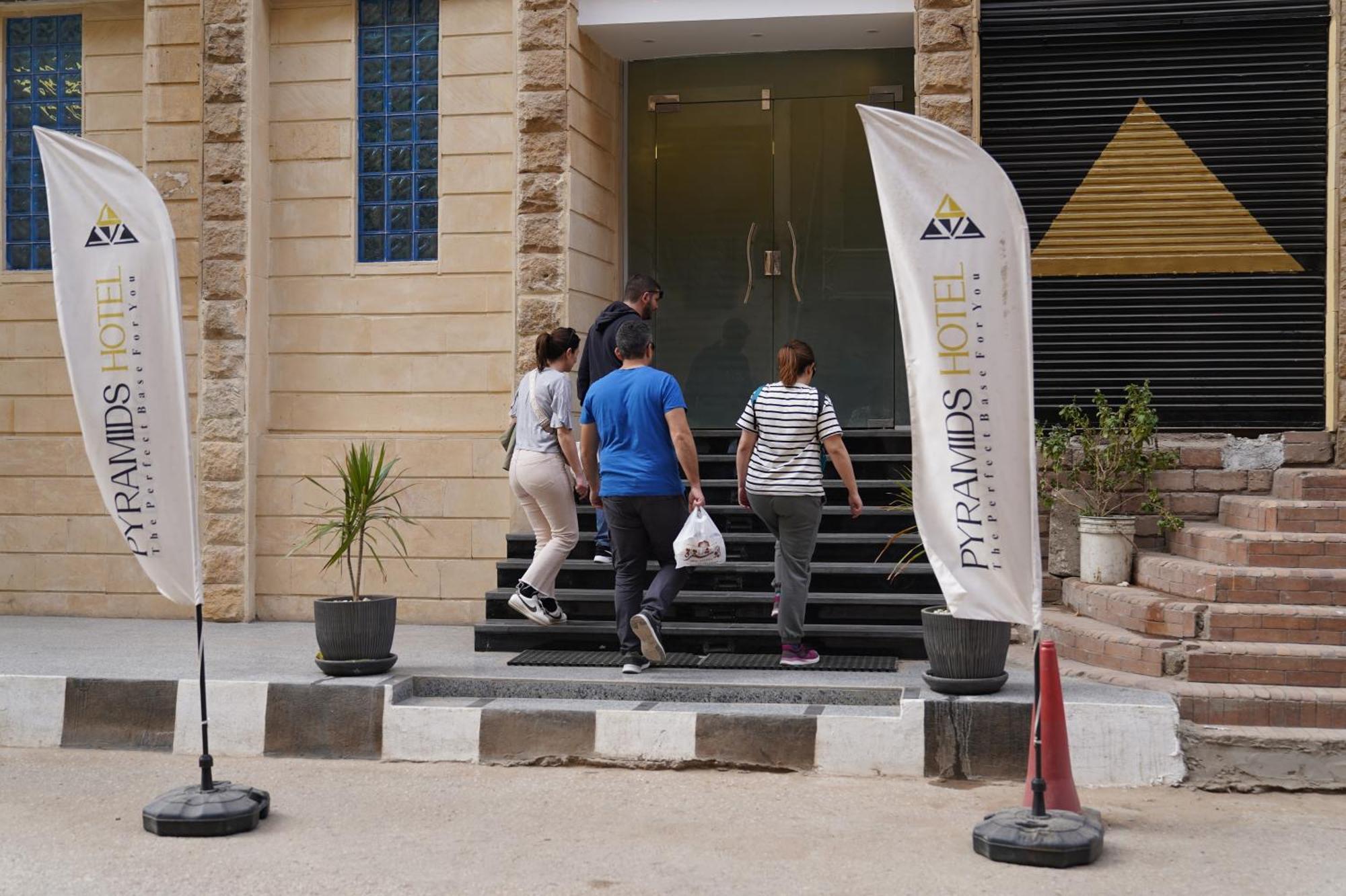 Pyramids Hotel Kafrat al Jabal Exterior foto