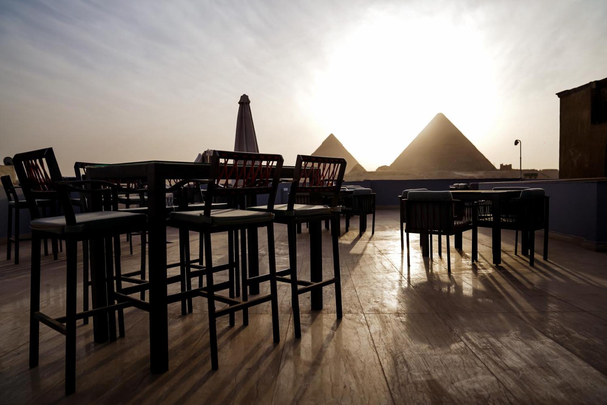 Pyramids Hotel Kafrat al Jabal Exterior foto