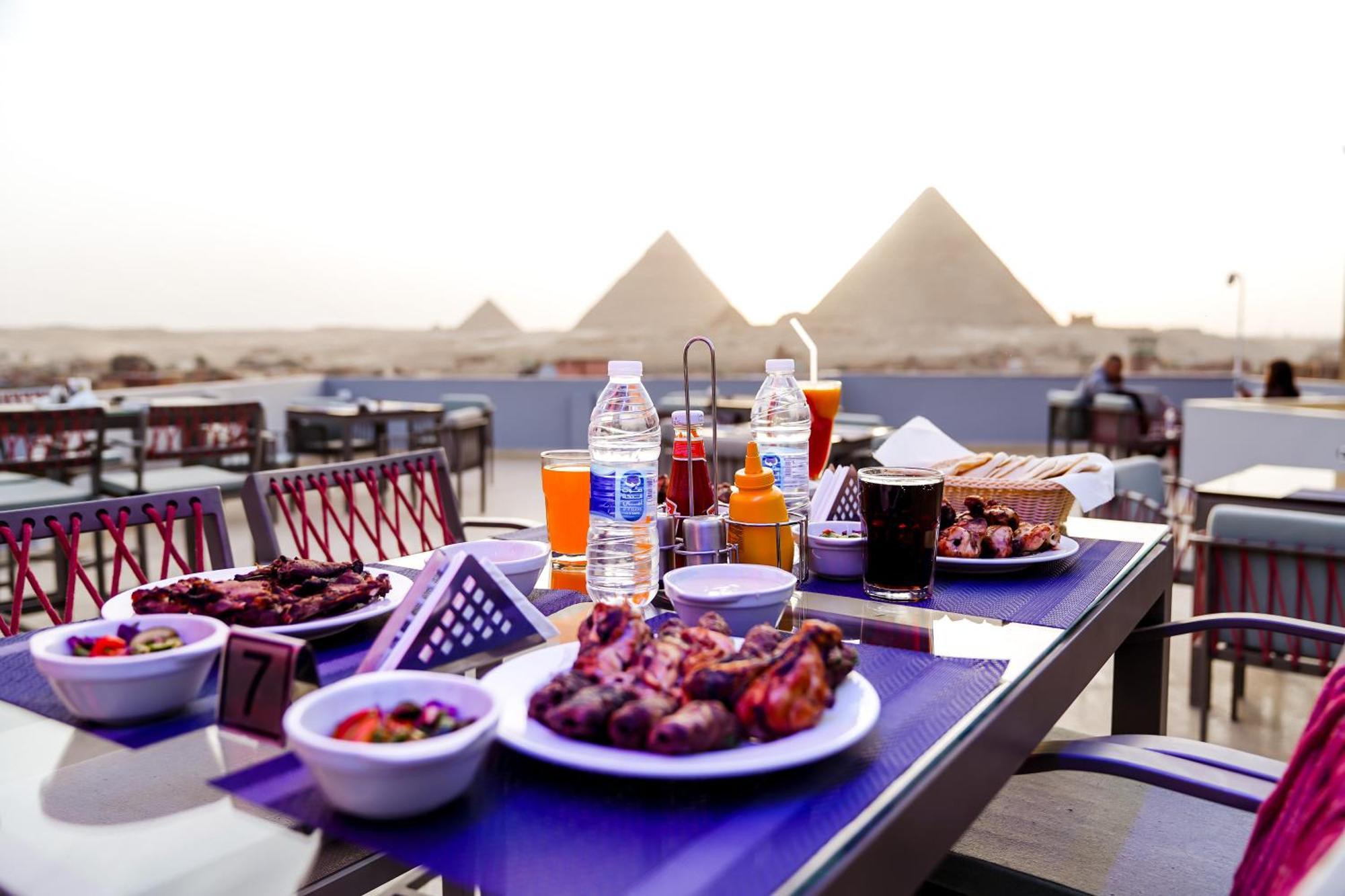Pyramids Hotel Kafrat al Jabal Exterior foto