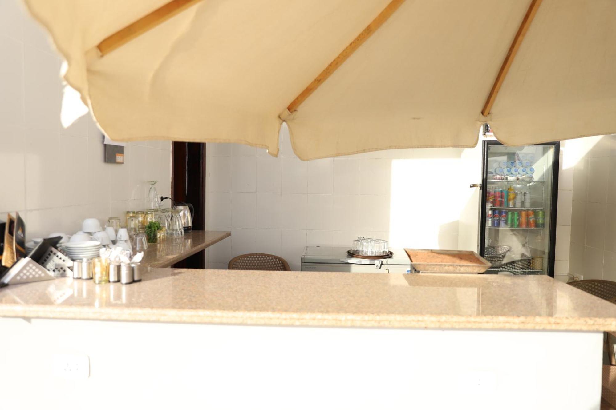 Pyramids Hotel Kafrat al Jabal Exterior foto