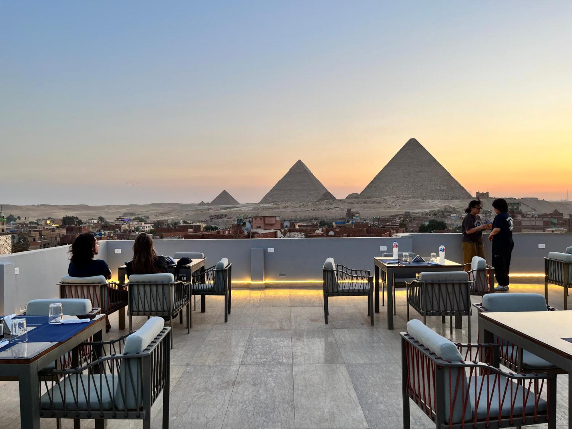Pyramids Hotel Kafrat al Jabal Exterior foto